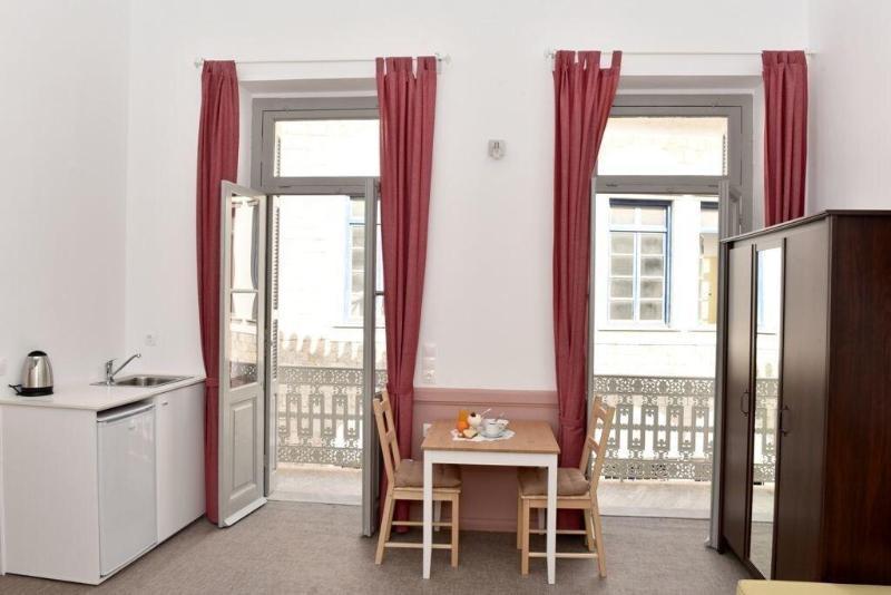 Douskos Guesthouse Ídra Kültér fotó