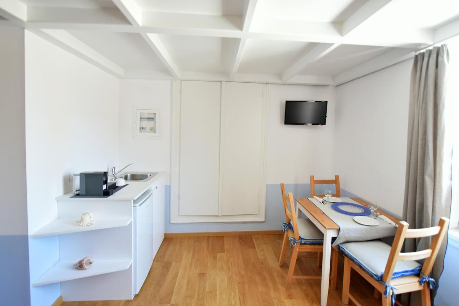 Douskos Guesthouse Ídra Kültér fotó